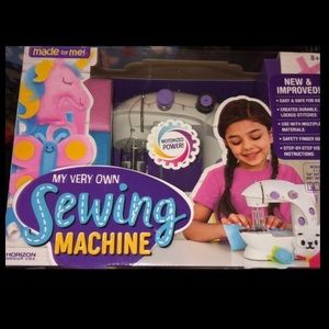 My Very Own Sewing Machine | Horizon Toys